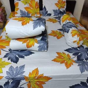 5-piece combo set of comforter